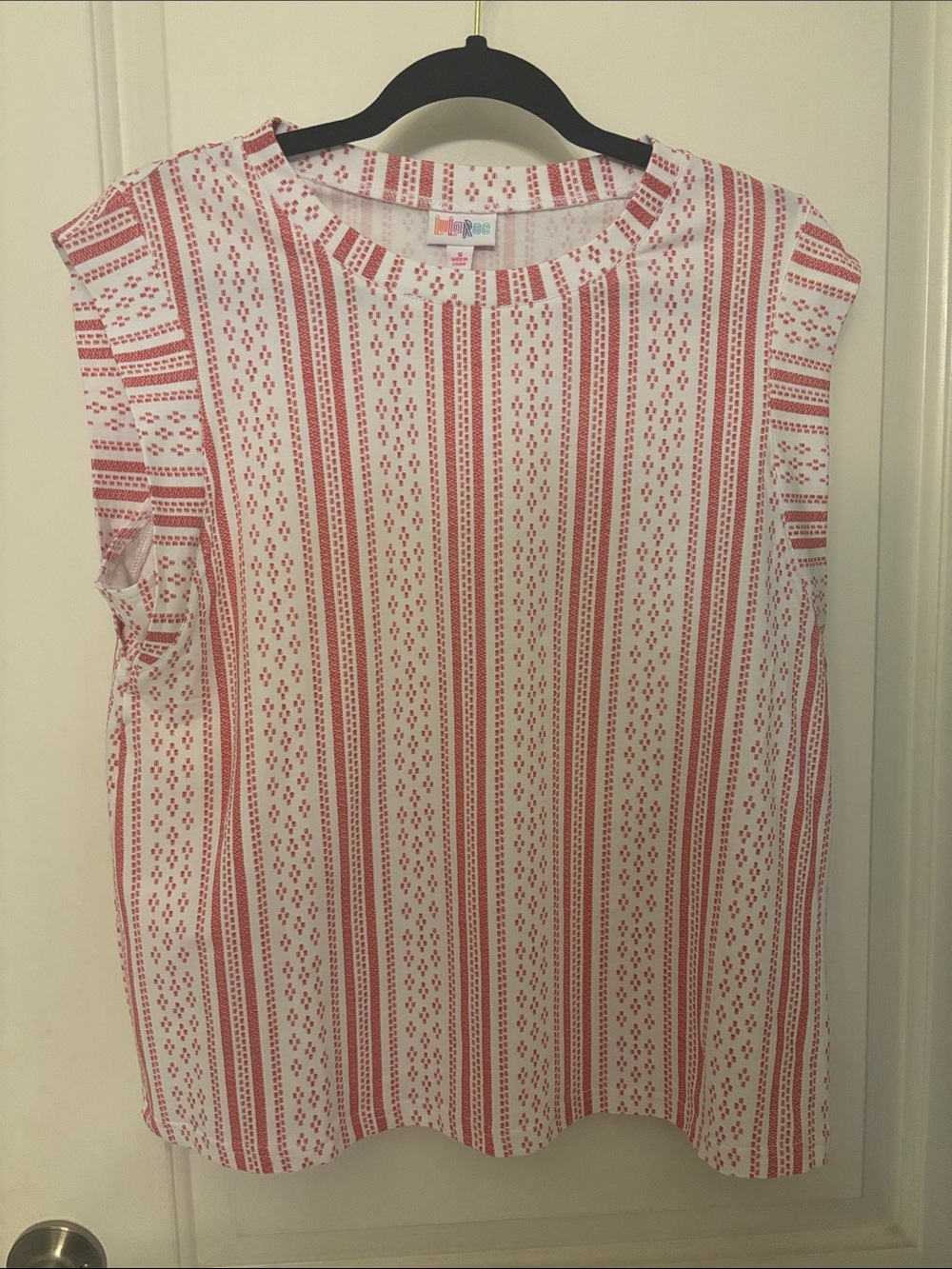 LuLaRoe Suzanne Cap Sleeve Woman’s Top